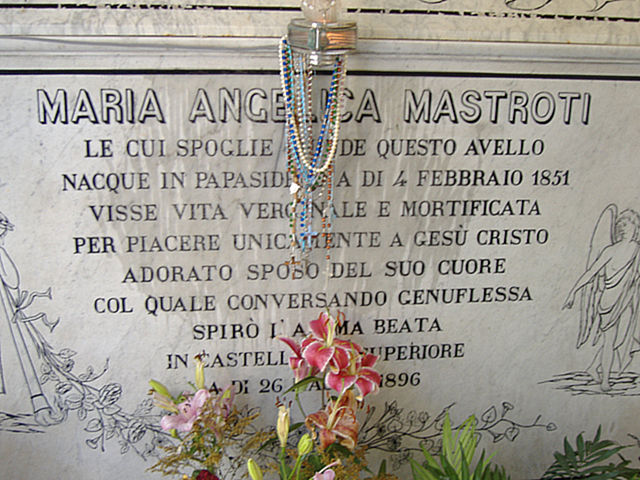 Tomba di Maria Angelica Mastroti