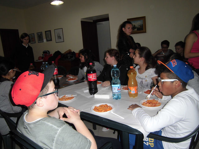 A cena con i giovani